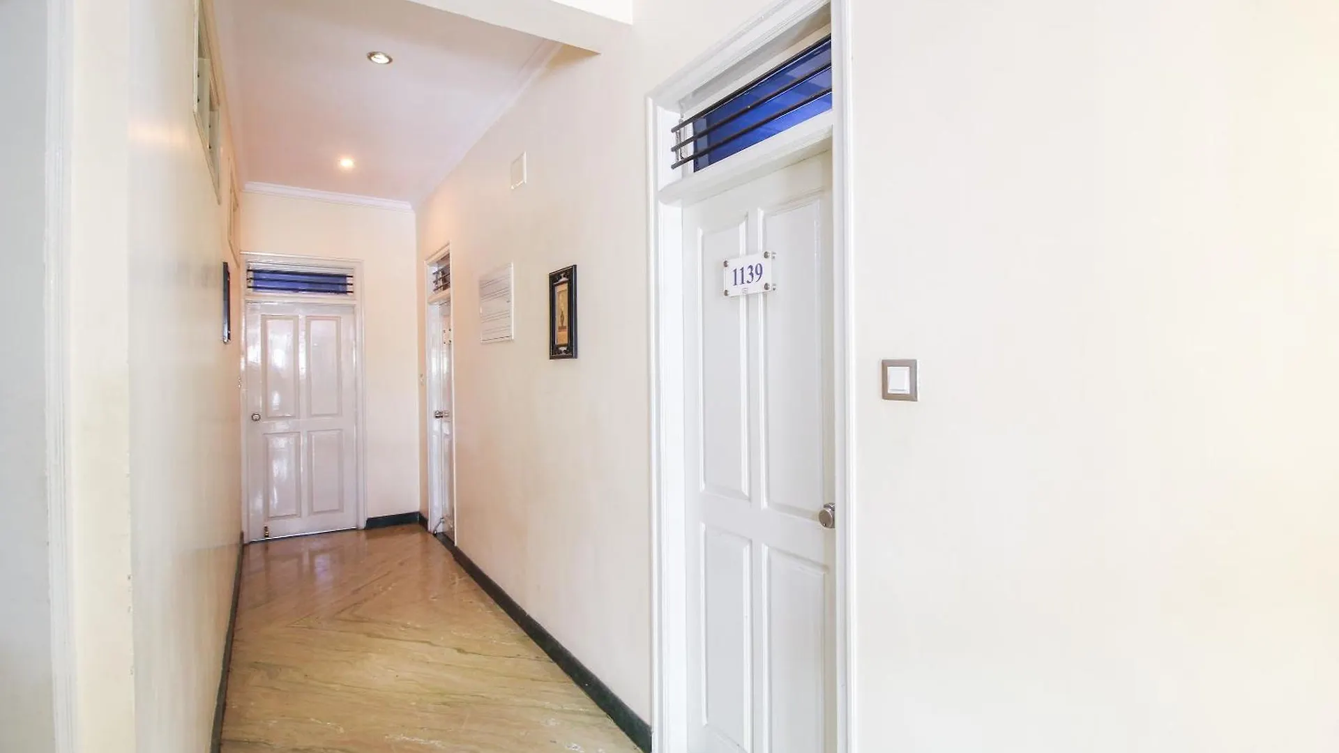Hotel Oyo 14552 Kingston Residency