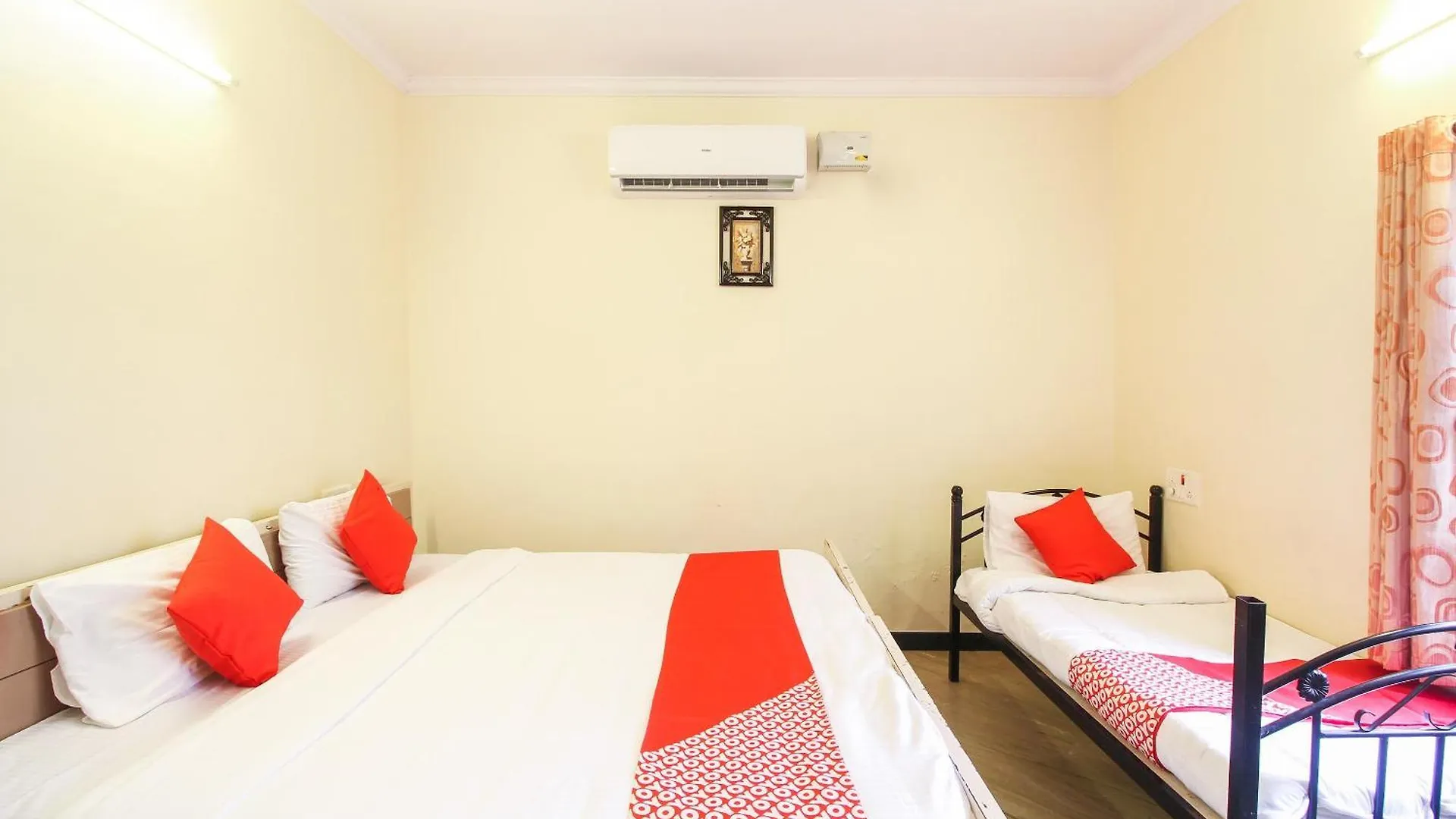 Oyo 14552 Kingston Residency India