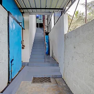Oyo Anugraha Residency Vanivilasa Puram